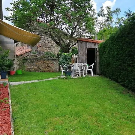 Maison Familiale Avec Jacuzzi * Roquefort-sur-Soulzon